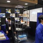 ブースが徐々に完成