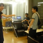 深夜に研究室OBが集結！